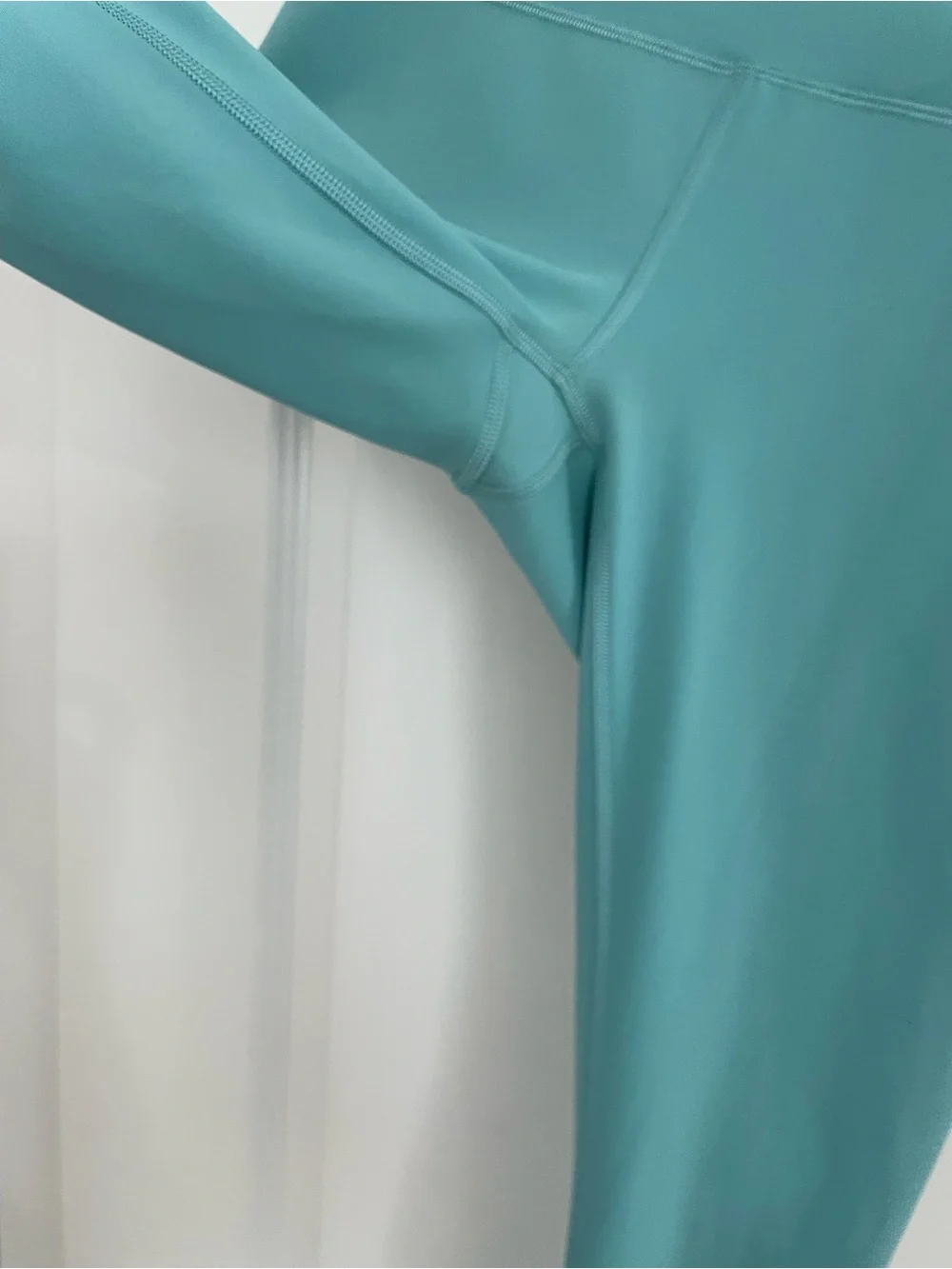 Lululemon Wunder Train High-Rise Tight 28